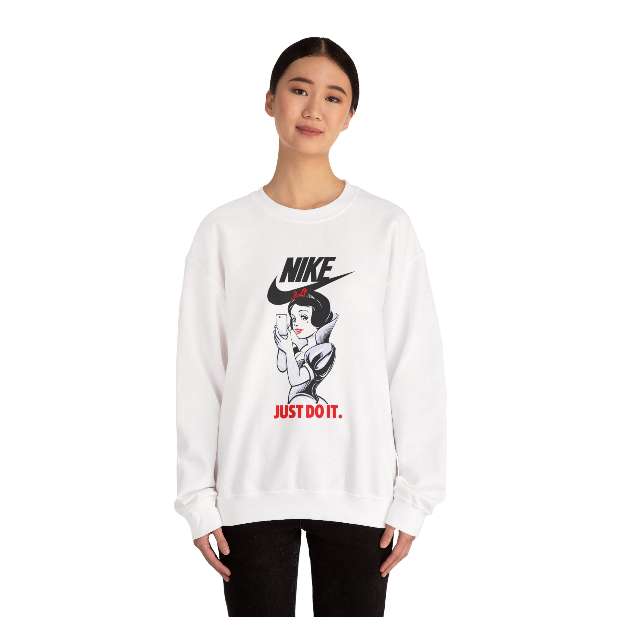 Snow White illustration Crewneck Sweatshirt | Nike style JUST DO IT graphic
