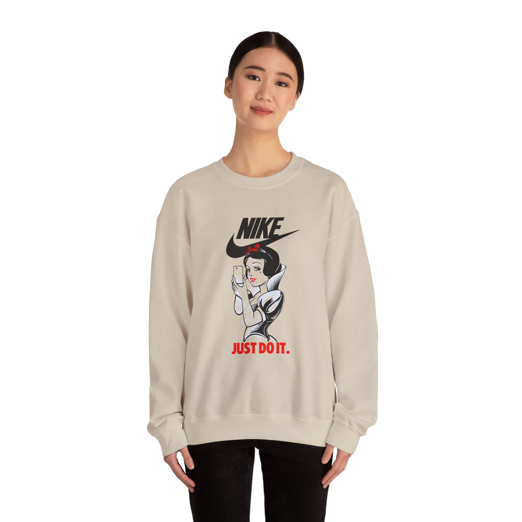 Snow White illustration Crewneck Sweatshirt | Nike style JUST DO IT graphic
