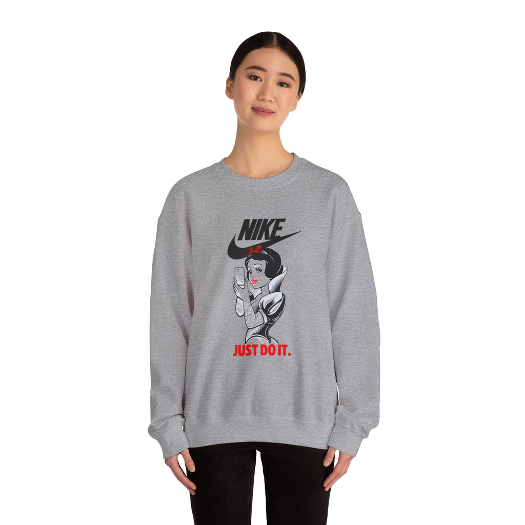 Snow White illustration Crewneck Sweatshirt | Nike style JUST DO IT graphic